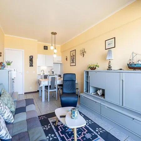 Lägenhet Zeedijk With Ocean View Blankenberge